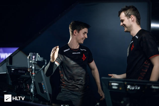 采访astralis战队狙击手device:一味原地踏步就不是a队了